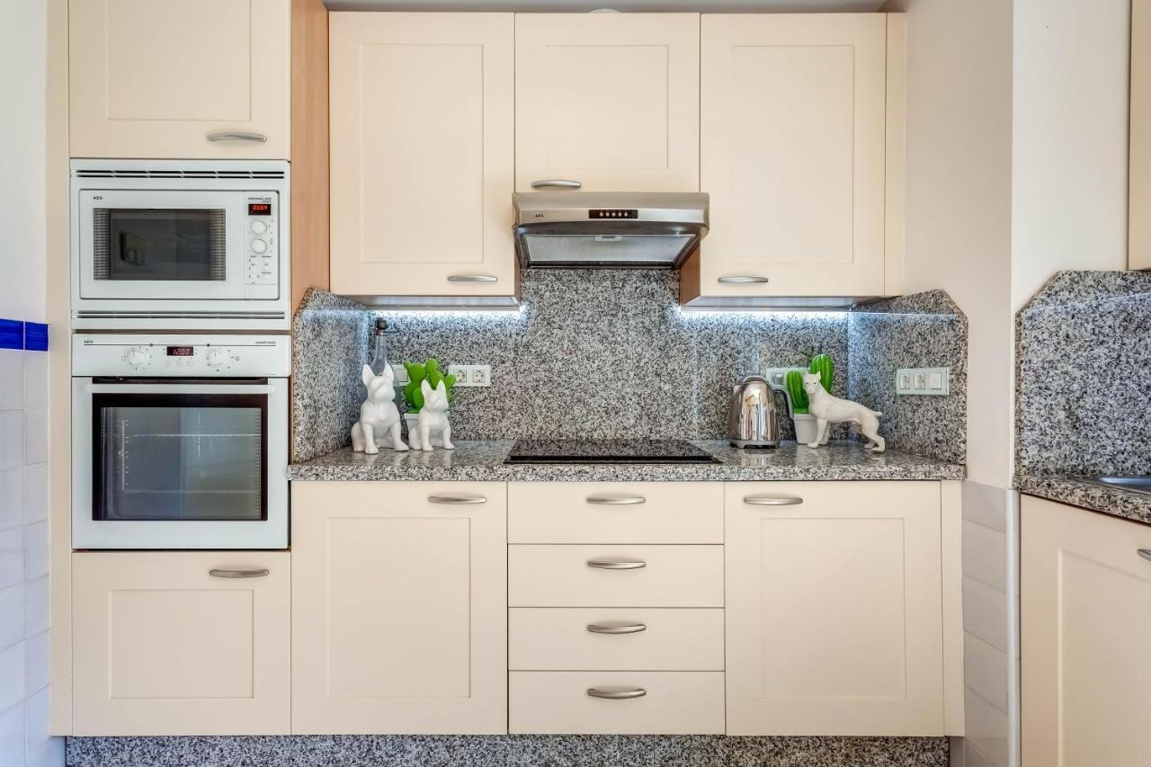 Yolo Spaces - Sotogrande - Puerto Boutique Apartment エクステリア 写真