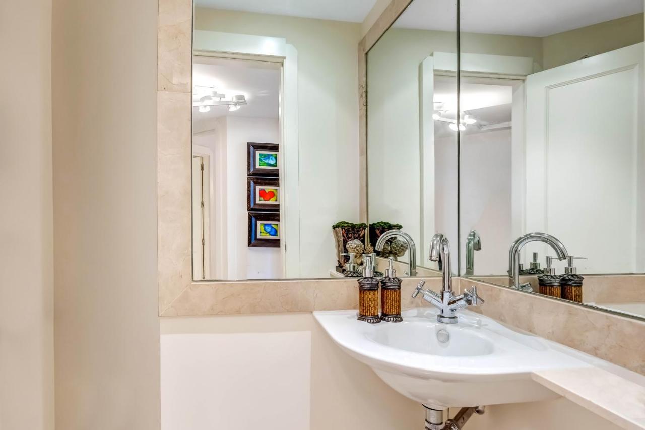 Yolo Spaces - Sotogrande - Puerto Boutique Apartment エクステリア 写真
